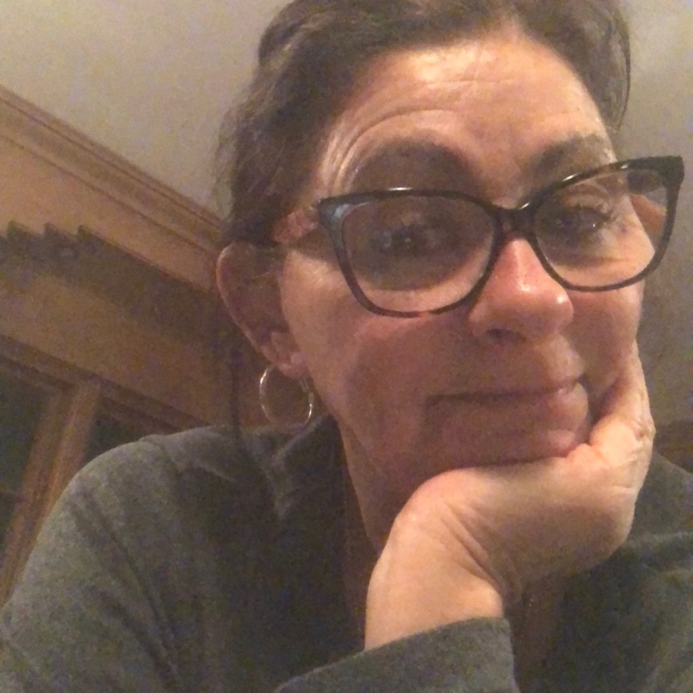 Meet your Posher, Pamela